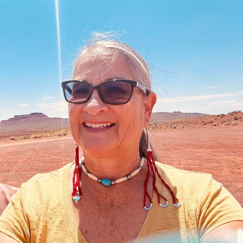 Photo of artist Diane Wittman-Punteri